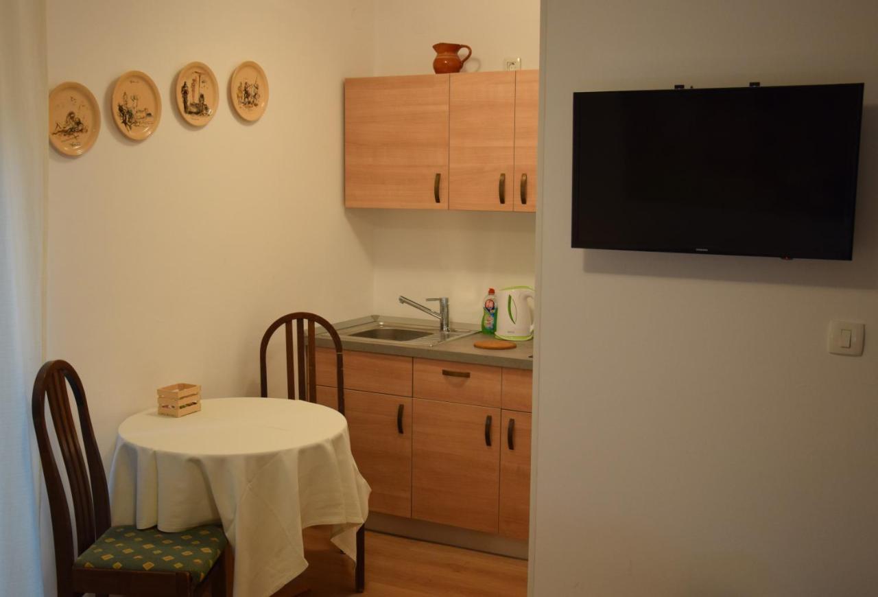 Rooms Ribnikar Postojna Exteriör bild